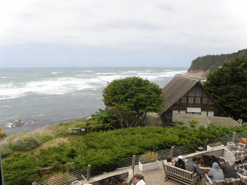 P6182068 Moss Beach Distillery.JPG